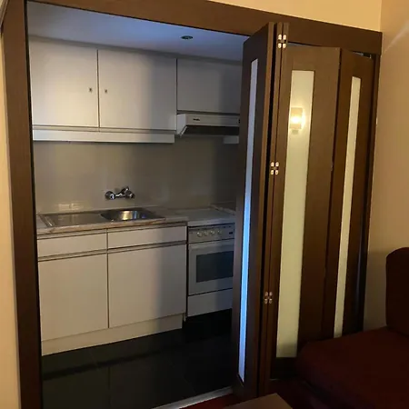 Gale T1 109 Hotel 4*